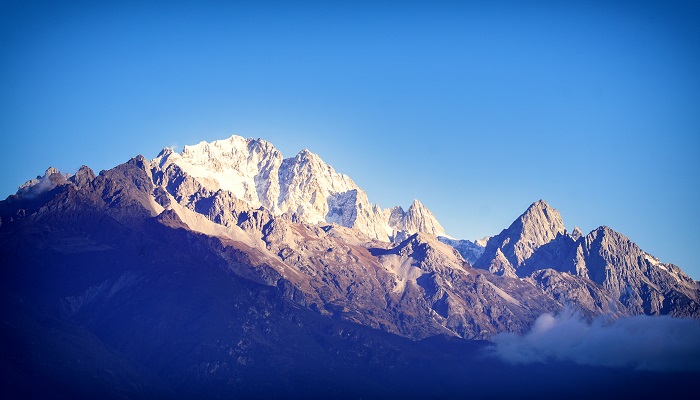 梦见有大山是什么意思 梦见有大山有什么预兆