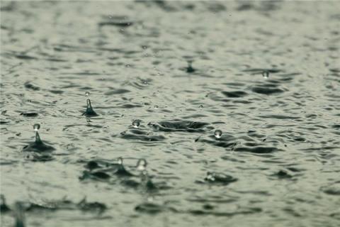 梦到雨滴是什么预兆